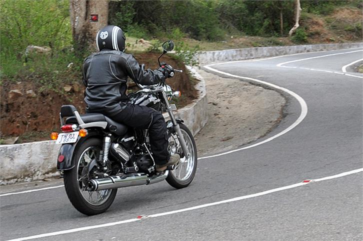 Royal Enfield Thunderbird 500 first ride, review and video